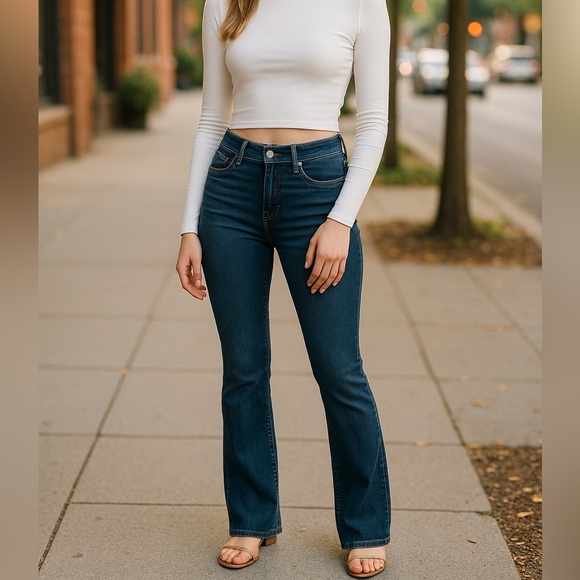 True Religion NWT Becca Mid-rise bootcut crystal dark glacial size 29 - Picture 1 of 3